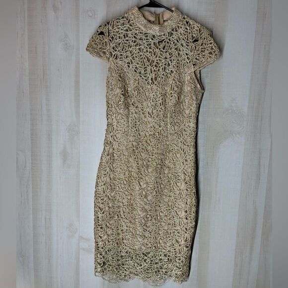 Premier Amour‎ gold cocktail dress short sleeve form fitting, size 8 - Picture 2 of 16